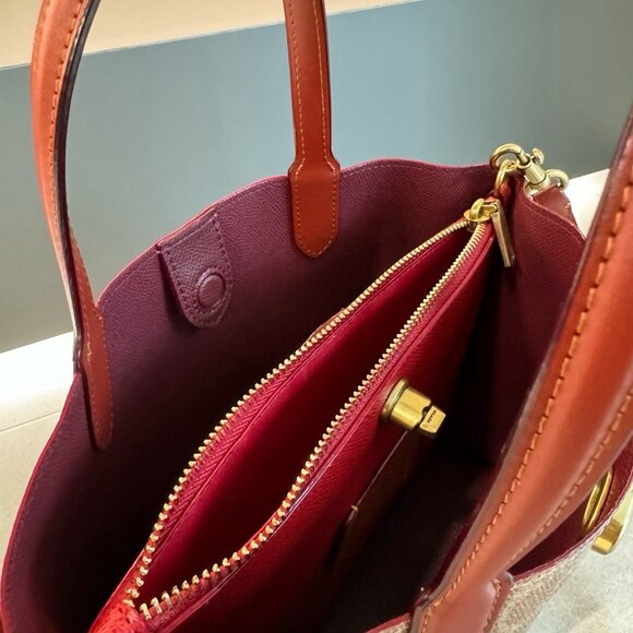 COACH PEANUTS Willow Tote Bag 24 Signature Canvas Tan Brown Multi NEW - Picture 7 of 9